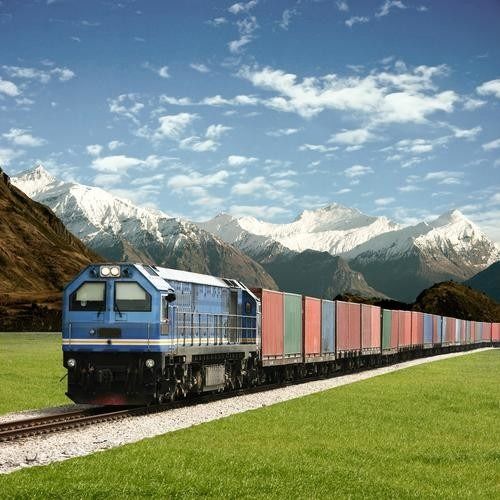 Железнодорожный путь поезда грузя от Китая к маршруту FCL Европы срочному или железнодорожным перевозкам LCL международным